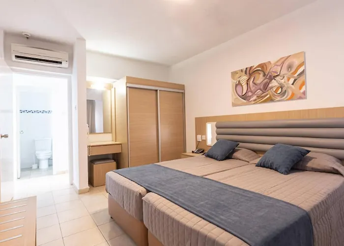 Vrissaki Hotel Apartments