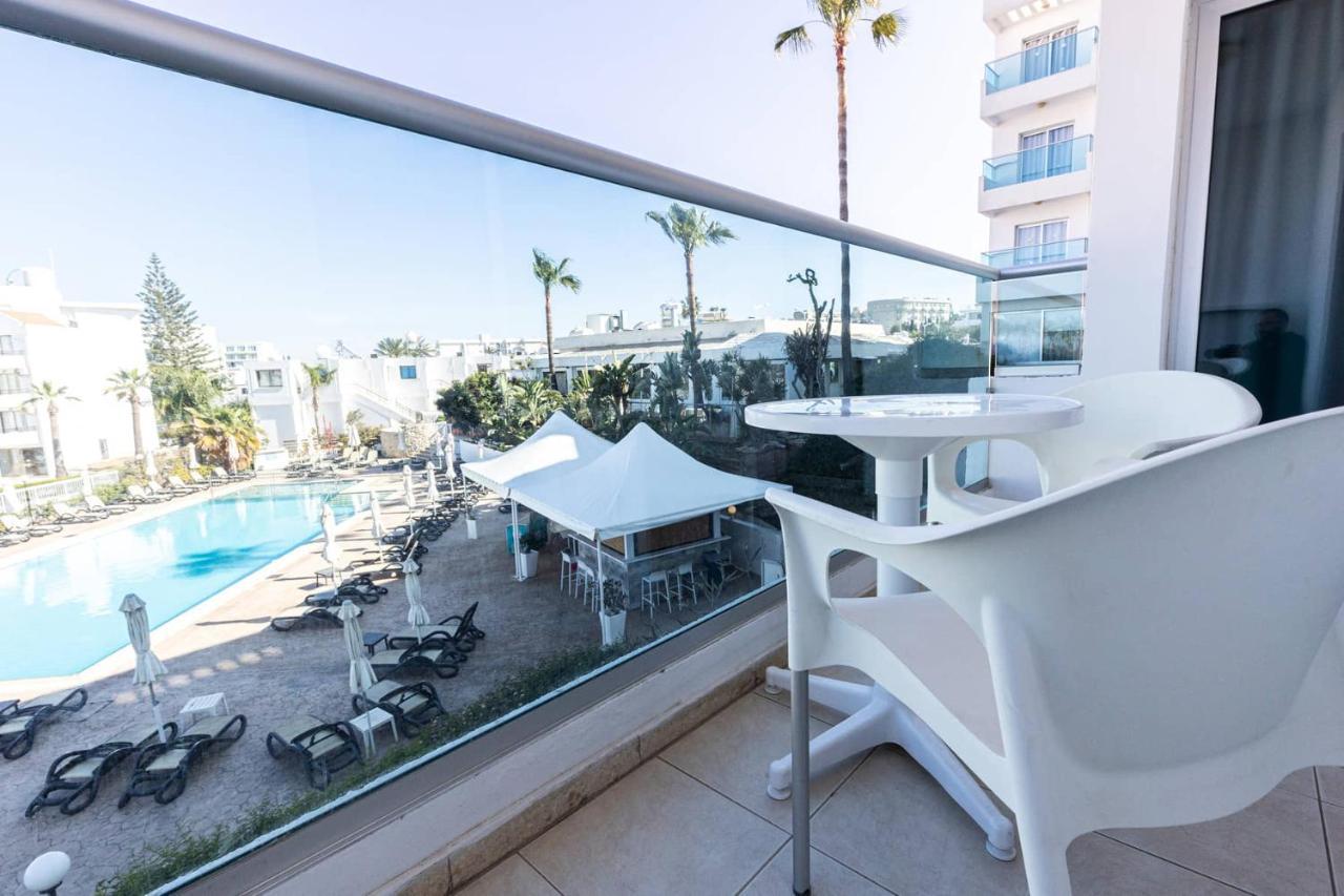 Hotel de apartamente Vrissaki 5*